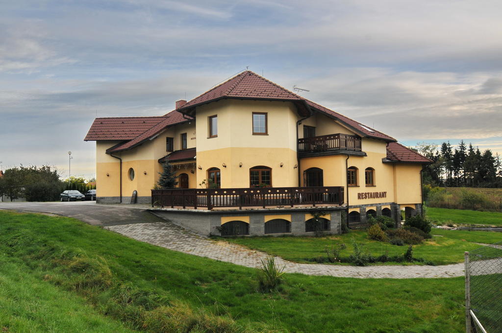 Starý Dvůr